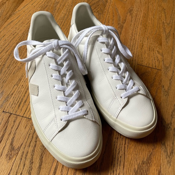 Veja Shoes - NWOB VEJA Extra White/Natural Campo Sneaker Size EU42/US10